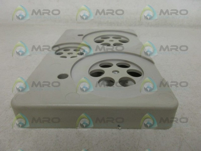 INDUSTRIAL MRO 417724 PLASTIC COVER *NEW NO BOX*