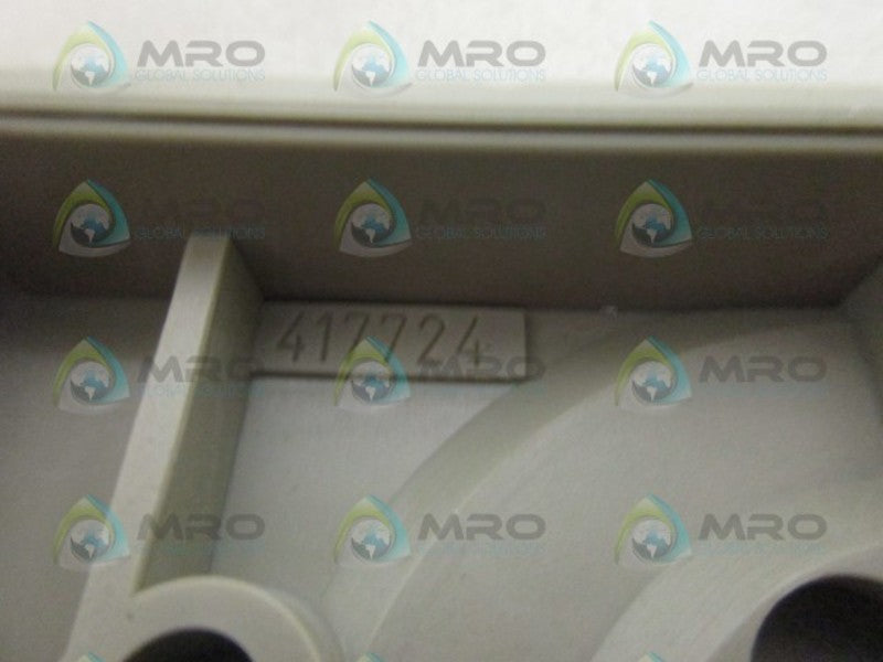 INDUSTRIAL MRO 417724 PLASTIC COVER *NEW NO BOX*