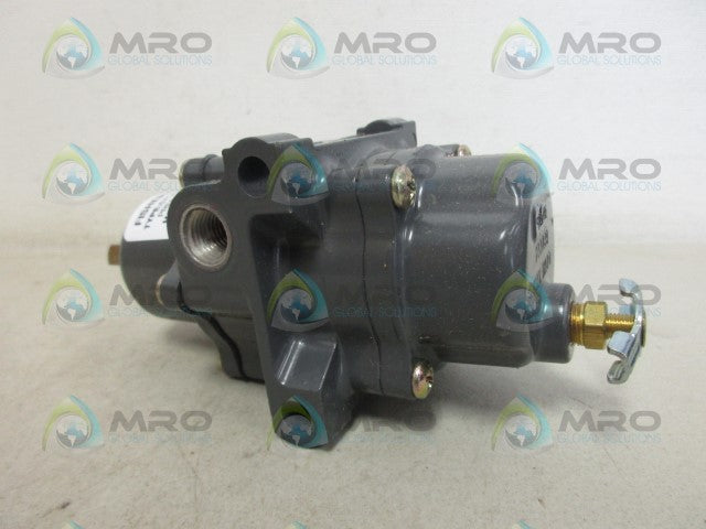FISHER 67CFR-226/GF PRESSURE REGULATOR *NEW IN BOX*
