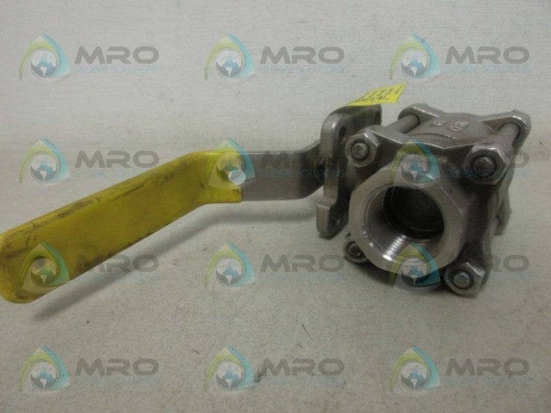 APOLLO 86R-104-01 BALL VALVE *NEW NO BOX*