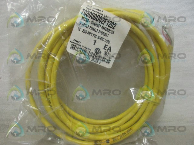 DANIEL WOODHEAD 703000D02F1202 3-POLE FEMALE CORDSET *NEW IN FACTORY BAG*