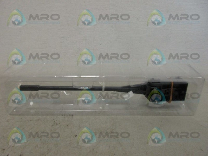 HONEYWELL 30756304-502 PEN ARM ASSEMBLY * NEW IN BOX *
