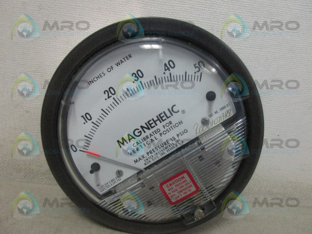 DWYER 2000-0C GAUGE *NEW IN BOX*