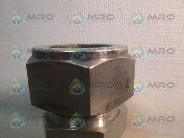 SWAGELOK 316FIZ FITTING *NEW NO BOX*