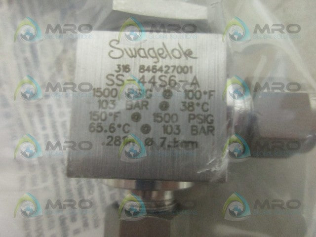 SWAGELOK SS-44S6-A VALVE *NEW IN BOX*