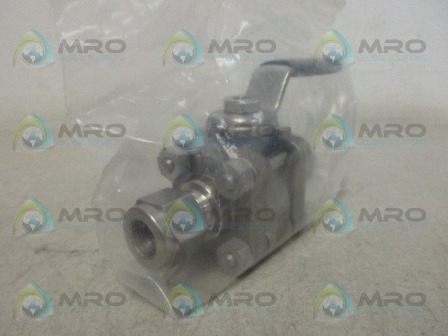 SWAGELOK SS-62TS6 VALVE *NEW IN BOX*