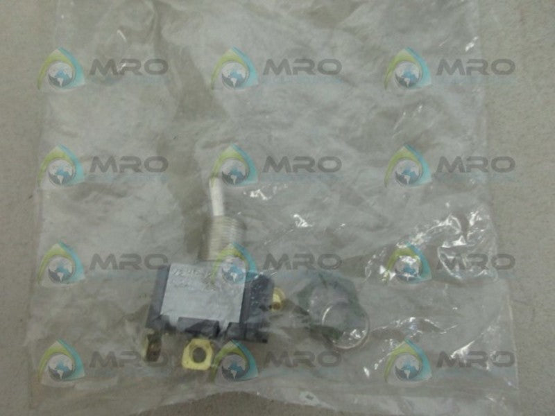 INDUSTRIAL MRO 1/2HP SWITCH *NEW IN FACTORY BAG*