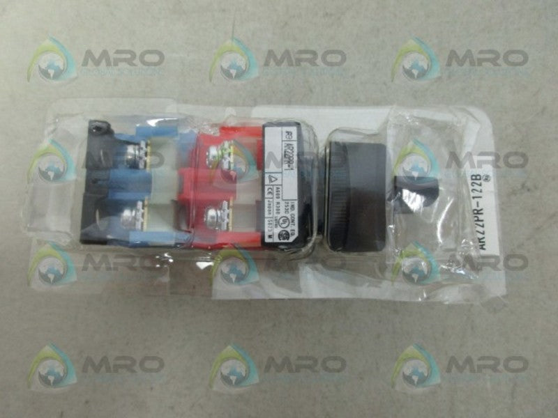 IDEC AR22PR-122B SWITCH *NEW IN ORIGINAL PACKAGE*