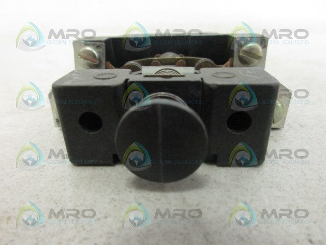 GENERAL ELECTRIC 136C2511-1 PUSHBUTTON *USED*