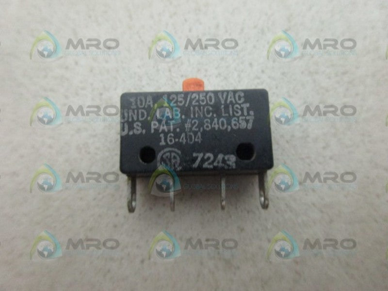 LICON 7243 SWITCH *USED*