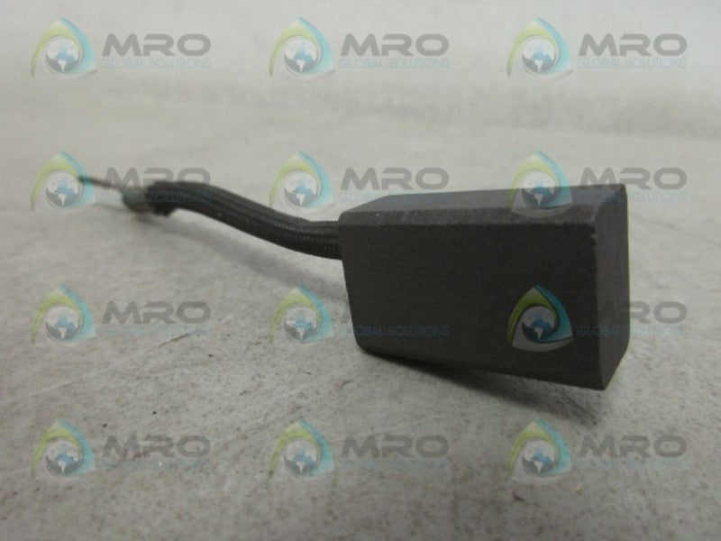 INDUSTRIAL MRO ME CARBON BRUSH *NEW NO BOX*