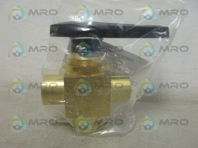 SWAGELOK B-45XF8 VALVE *NEW IN BOX*