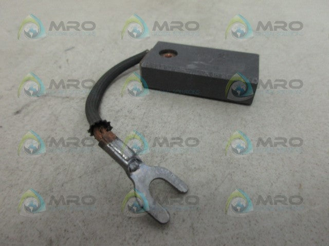 INDUSTRIAL MRO P1078 CARBON BRUSH *USED*