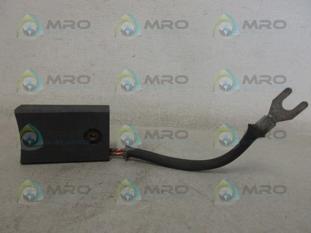 INDUSTRIAL MRO P950 CARBON BRUSH *USED*
