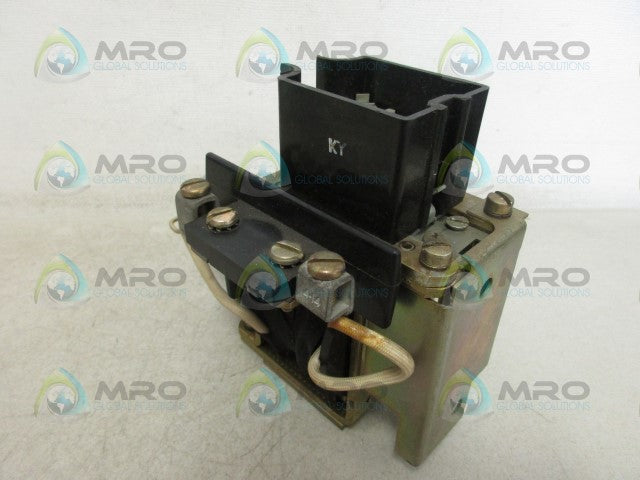 GENERAL ELECTRIC CR124Y0B3806A TRIP RELAY *USED*
