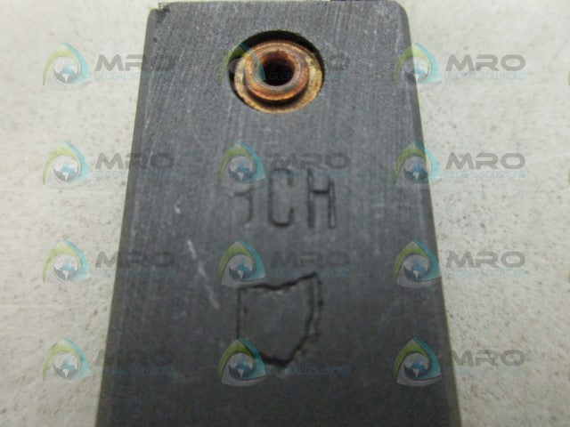 INDUSTRIAL MRO HCH CARBON BRUSH *USED*