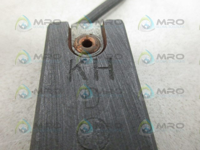 GENERAL ELECTRIC KHD CARBON BRUSH *USED*