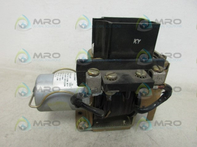GENERAL ELECTRIC CR124Y0B3809A TRIP RELAY *USED*