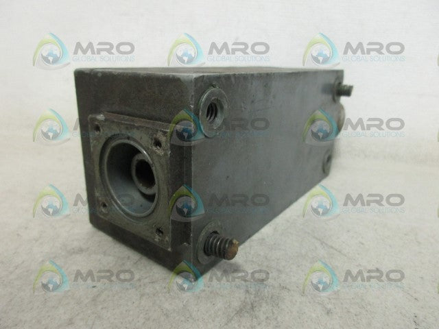 ALLEN BRADLEY 802X-L17 SER 2 LIMIT SWITCH (AS PICTURED) *USED*