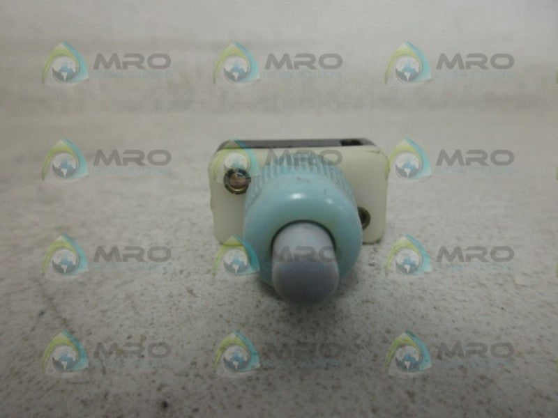 YUAN CHEN 1A.CALY250V PUSHBUTTON (BLUE) *USED*