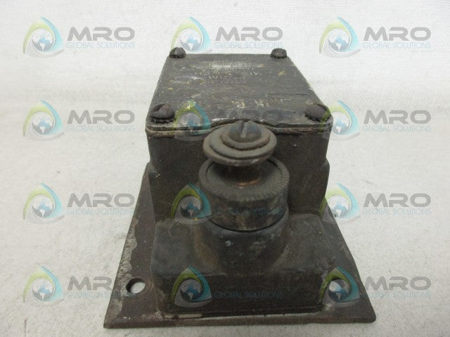 CLEVELAND CONTROLS 12DM3 LIMIT SWITCH *USED*