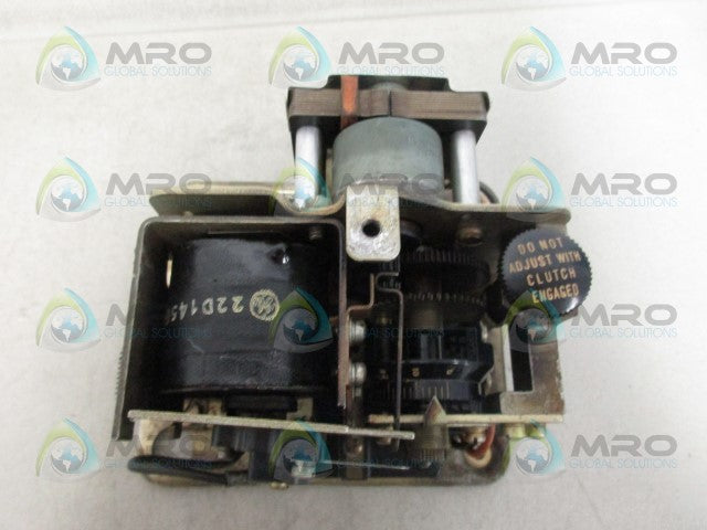 GENERAL ELECTRIC CR2820-1740A3 TIME DELAY RELAY *USED*