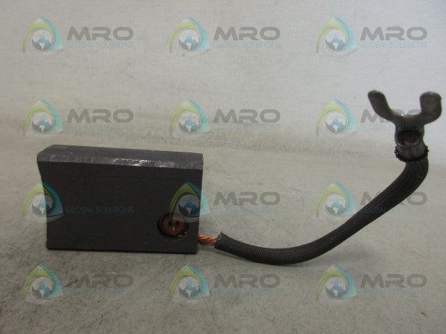 INDUSTRIAL MRO M-17 CARBON BRUSH *USED*