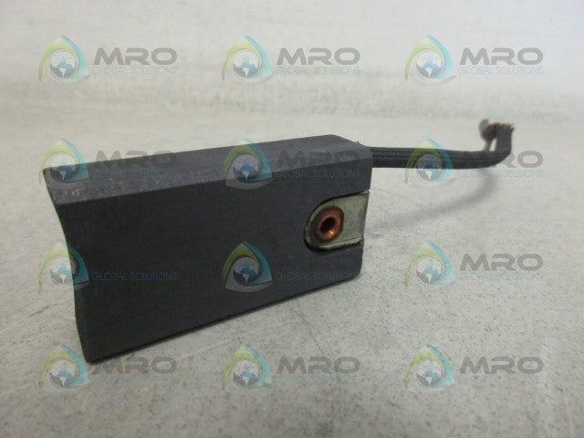 INDUSTRIAL MRO BCH CARBON BRUSH *USED*