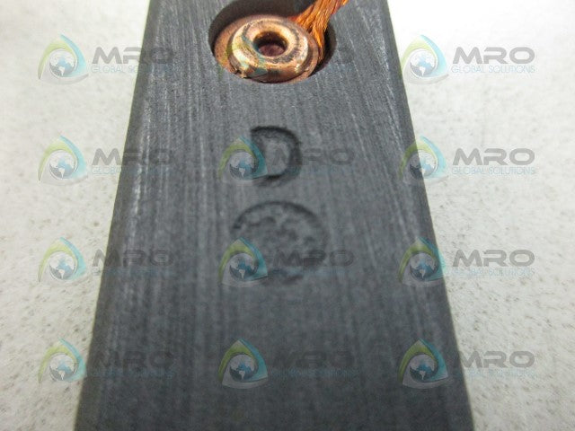 GENERAL ELECTRIC D CARBON BRUSH *USED*