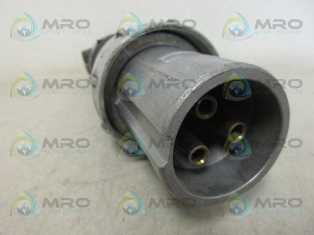 HUBBELL HBL460PS1W RECEPTACLE *USED*
