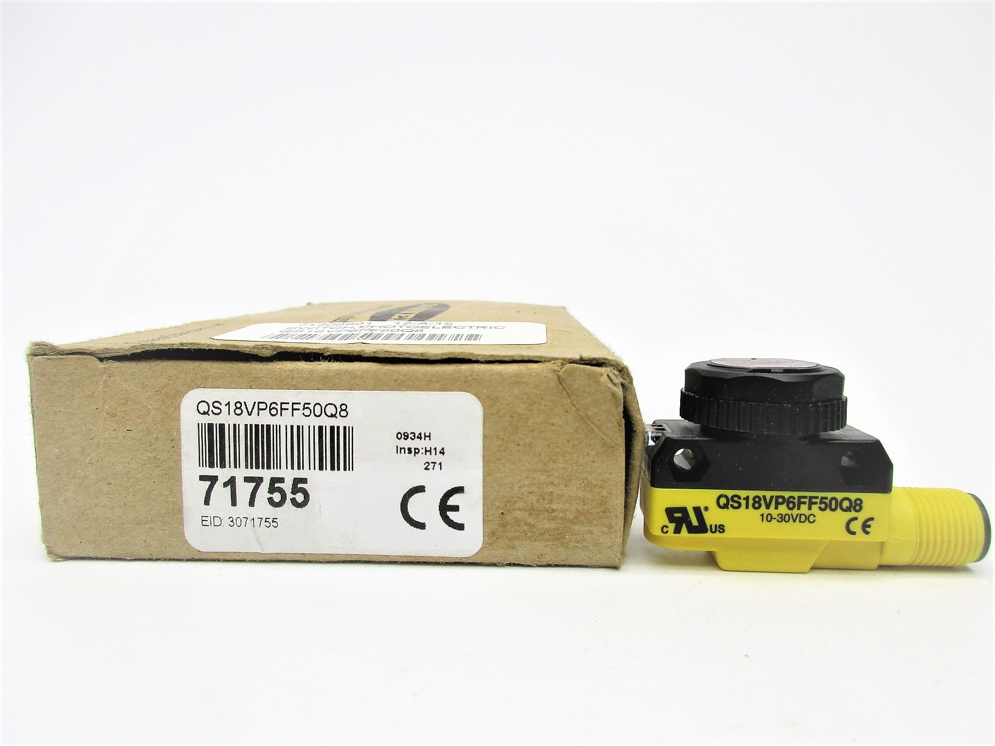 BRYANT 4721-N PLUG * NEW IN FACTORY BAG *