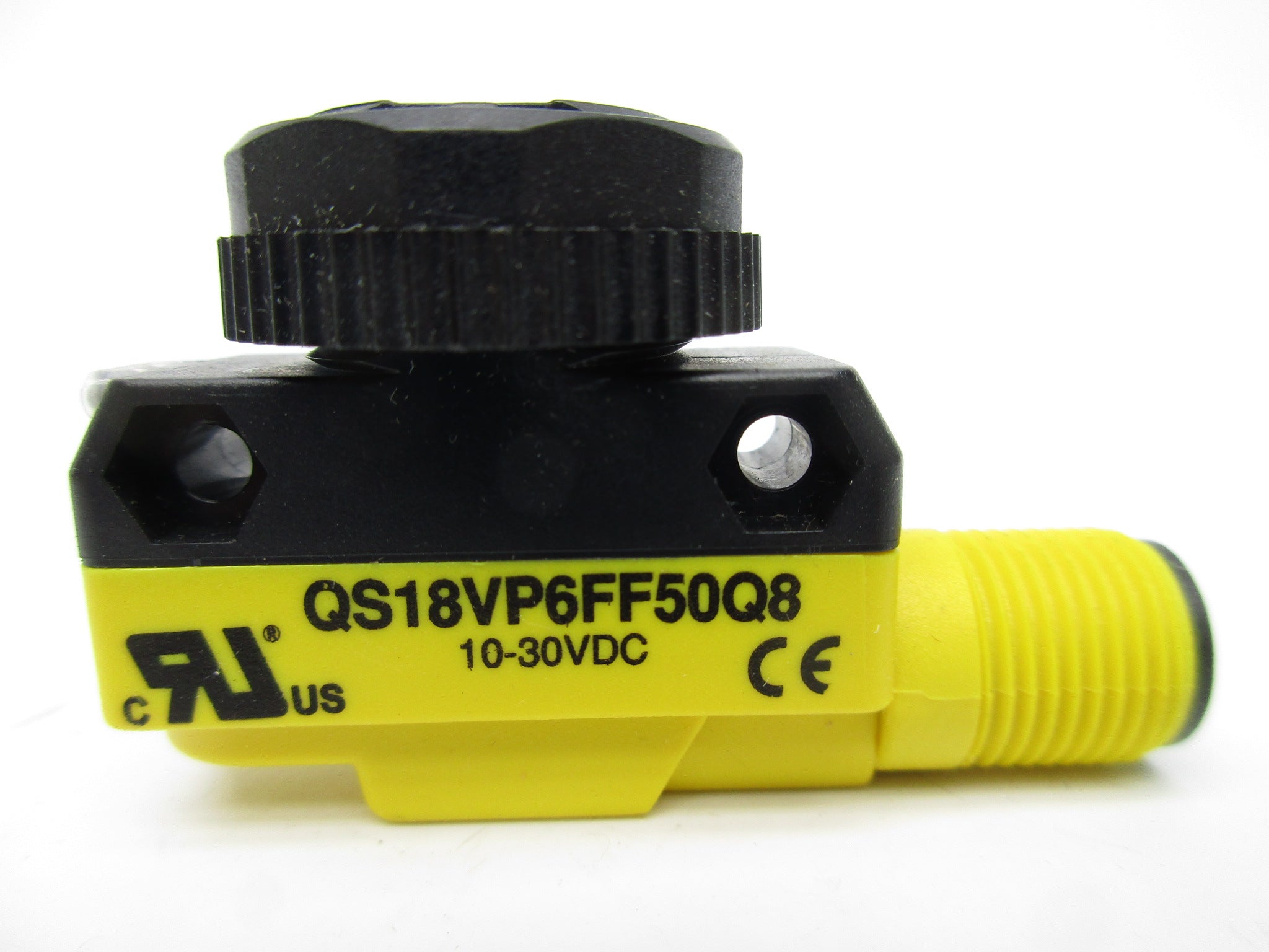 BRYANT 4721-N PLUG * NEW IN FACTORY BAG *