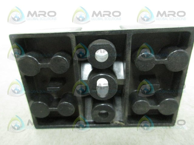 BUSS R25030-2CR FUSEHOLDER *NEW NO BOX*