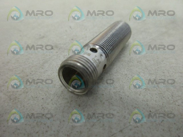 IFM EFECTOR IFC200 INDUCTIVE PROXIMITY SENSOR *NEW IN BOX*