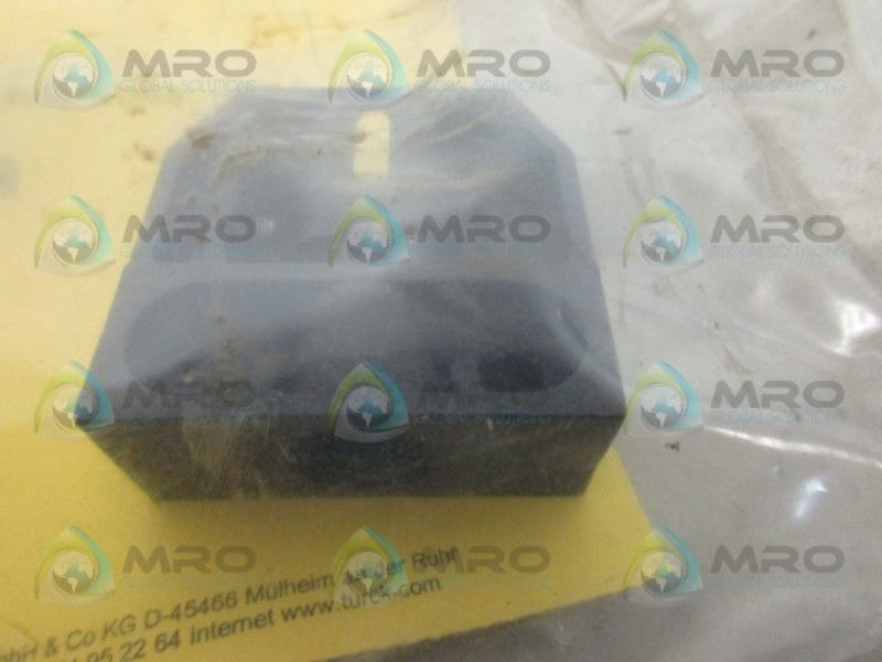 TURCK BS12 FIXING CLAMP *NEW IN FACTORY BAG*