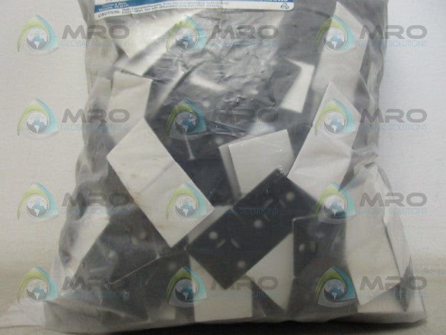 THOMAS & BETTS TC345AX MOUNTING BASE (PKG OF 1000) *NEW IN FACTORY BAG*