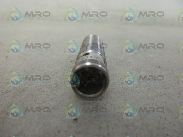 IFM EFECTOR IFC200 INDUCTIVE PROXIMITY SENSOR *USED*