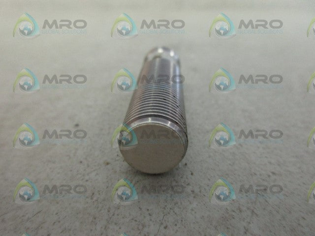 IFM EFECTOR IFC200 INDUCTIVE PROXIMITY SENSOR *USED*