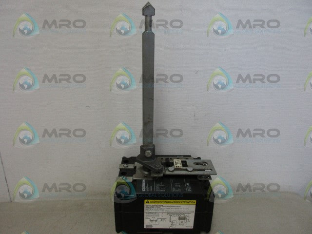 SQUARE D FAL34060 CIRCUIT BREAKER *USED*