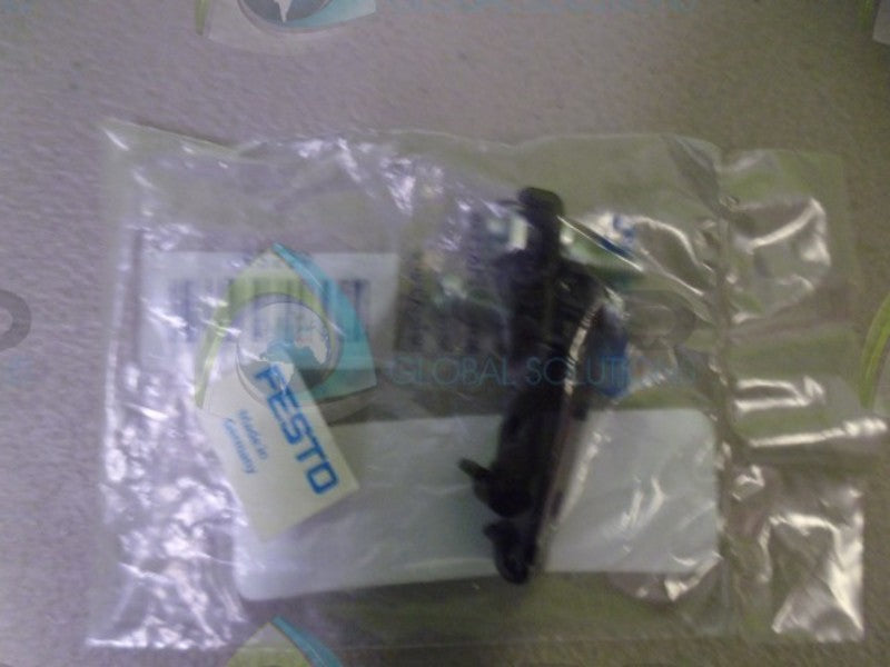 FESTO CPV10/14-VI-BG MOUNTING BRACKET *NEW IN BAG*