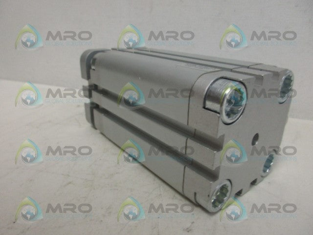 FESTO ADVUL-40-60-P-A CYLINDER *NEW NO BOX*