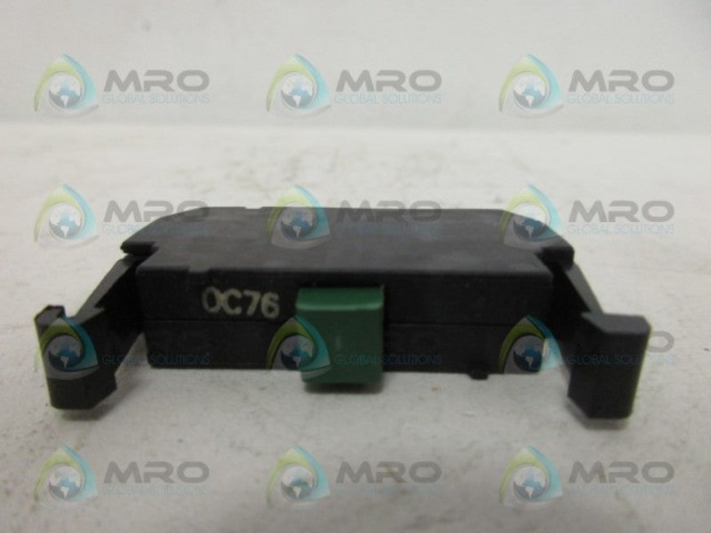 IMO B3T01 CONTACT BLOCK *NEW NO BOX*