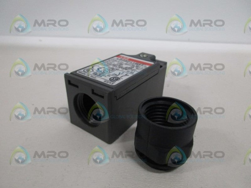 ABB LS35P11B11 LIMIT SWITCH *NEW IN BOX*