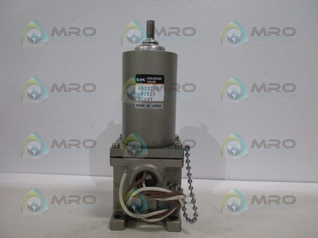 SMC NVS3135-0352D SOLENOID VALVE *NEW NO BOX*