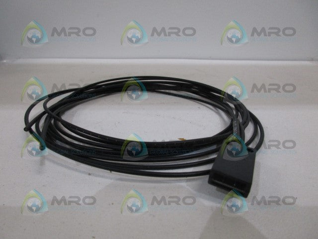 KEYENCE CZ-12 FIBEROPTIC SENSOR * NEW NO BOX *