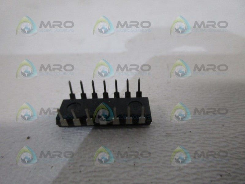 INDUSTRIAL MRO SN74LS00N FREESCALE SEMICONDUCTOR *NEW NO BOX*