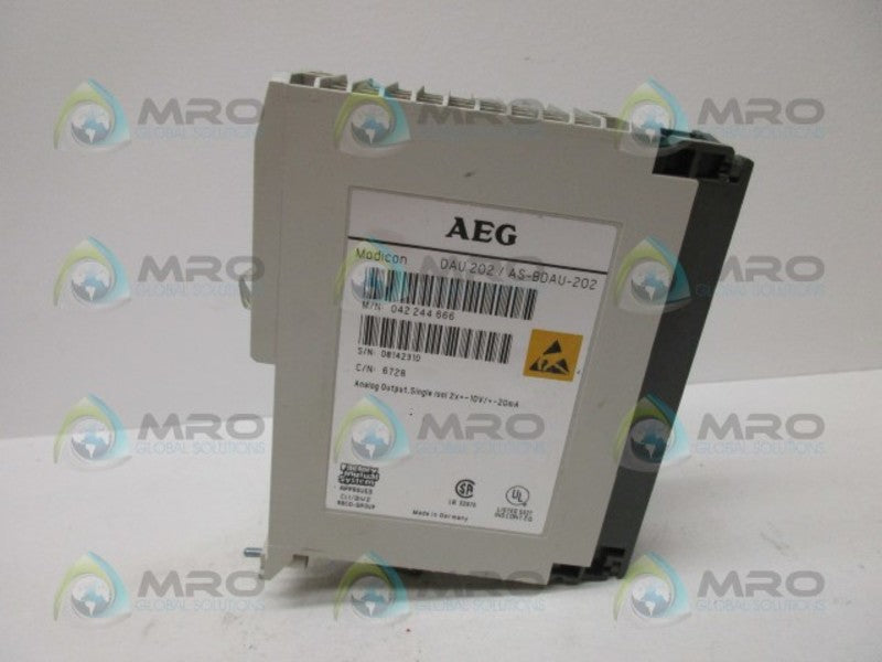 SCHNEIDER AUTOMATION DAU202/AS-BDAU-202 OUTPUT MODULE *NEW NO BOX*