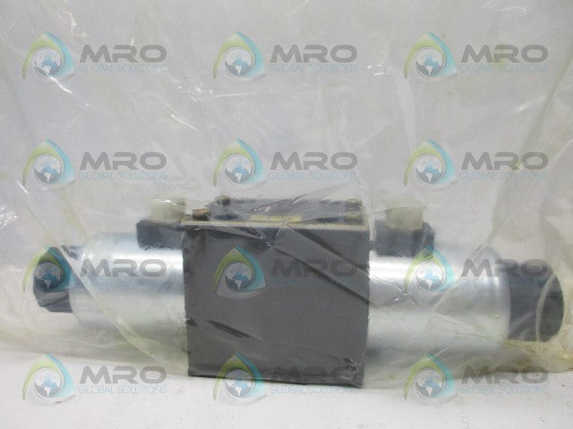 PARKER D3W4CNJWF SOLENOID VALVE *NEW IN BOX*