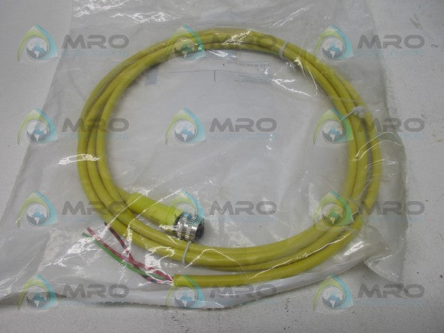 PEPPERL+FUCHS V12-G-YE2M-PVC FEMALE CORDSET *NEW IN FACTORY BAG*