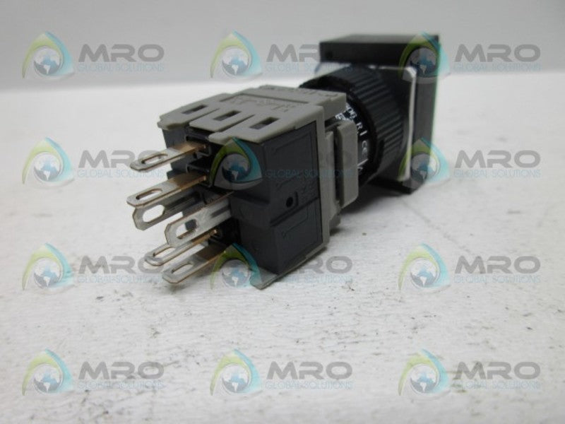 FUJI AH165-TGL PUSH BUTTON (GREEN) *NEW NO BOX*